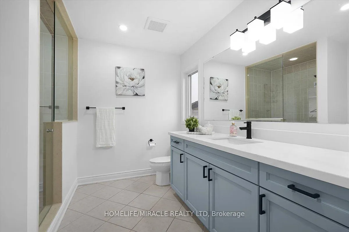 Stage Rental Property